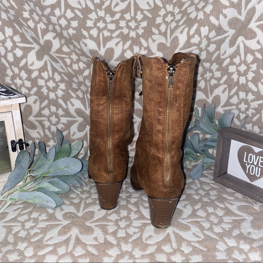 Tan booties - Picture 3 of 7